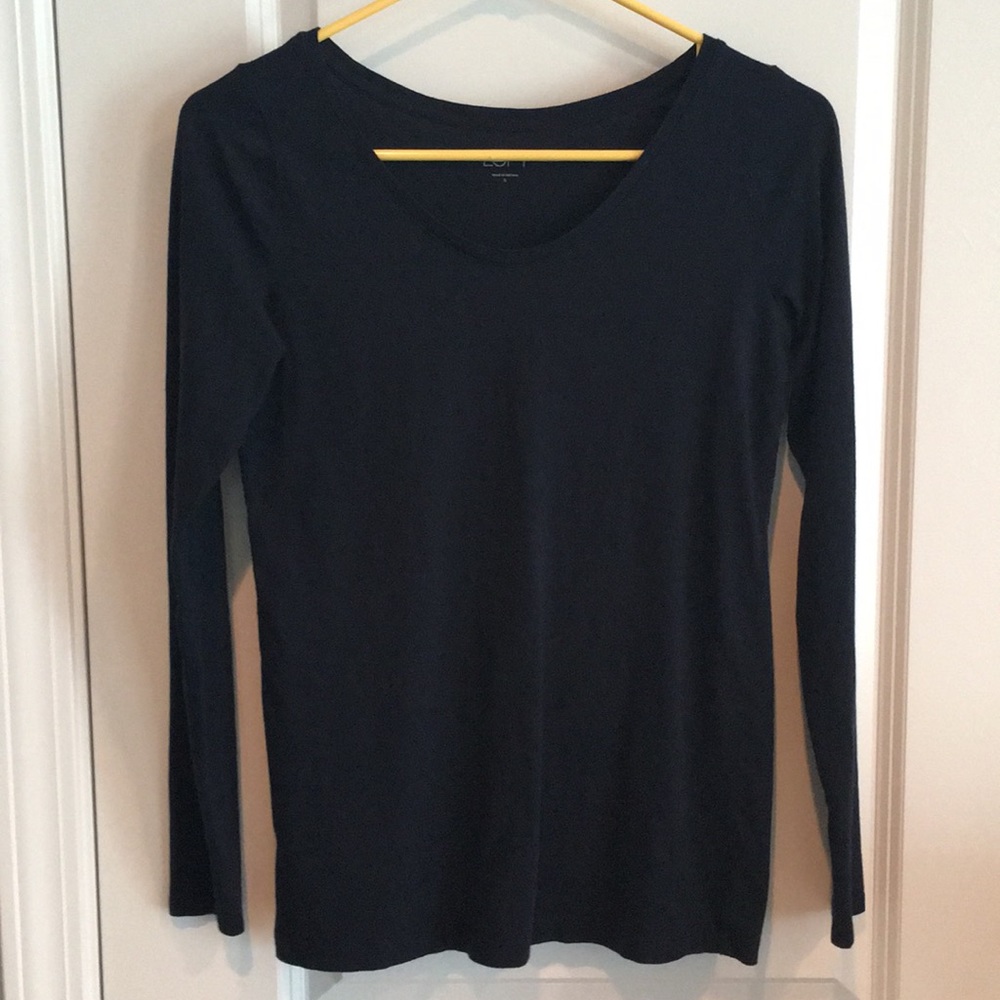 3 for $24 🐳 LOFT Long Sleeve Tee